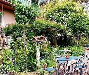 Rosa Epis Gæstehus 3*